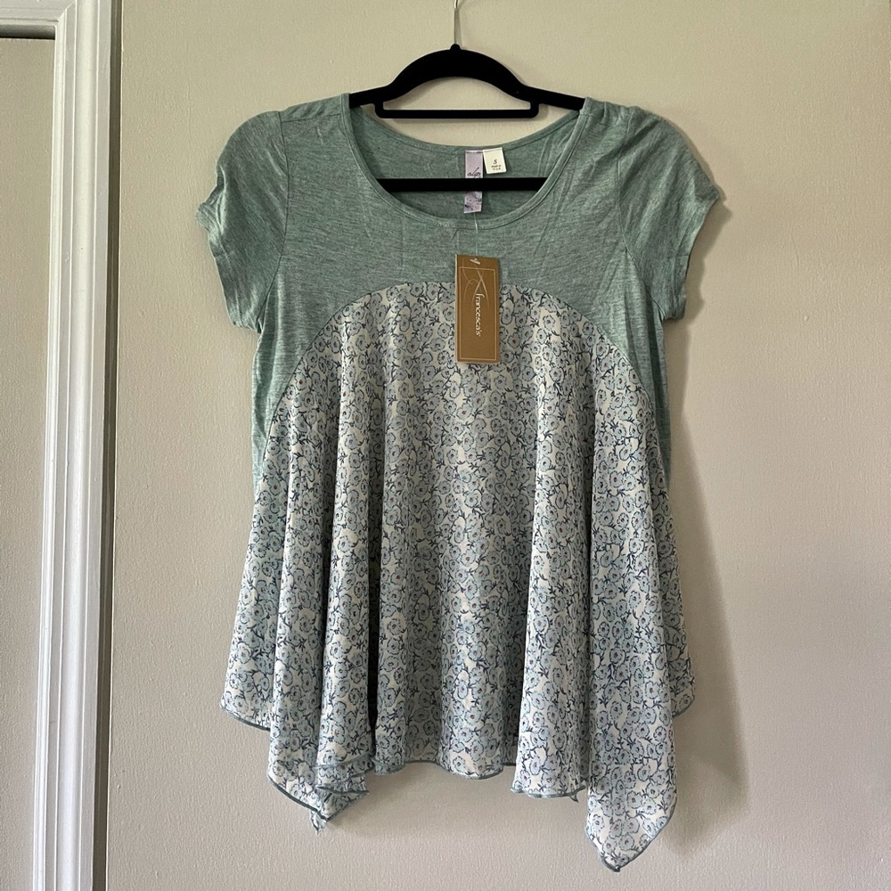 Alya brand top from Francesca’s boutique size S